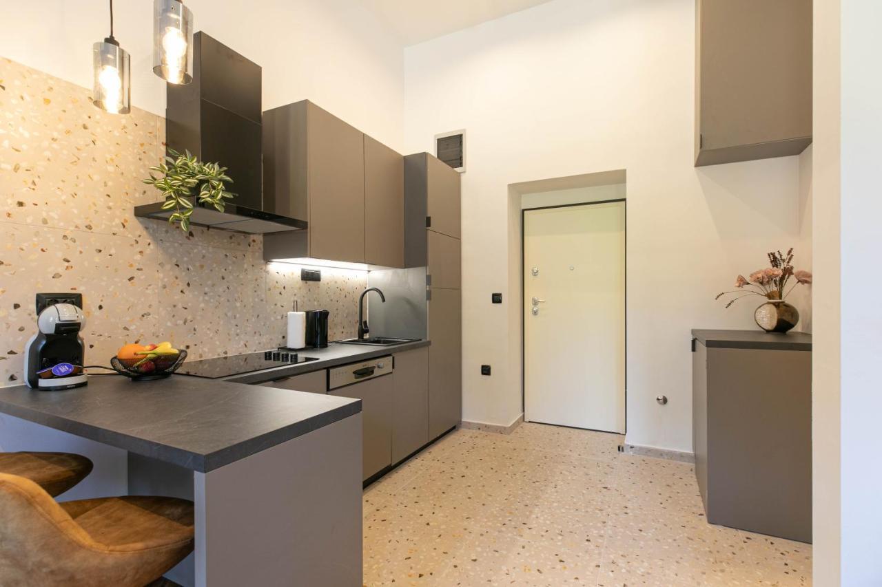 Polai Park Apartments Экстерьер фото